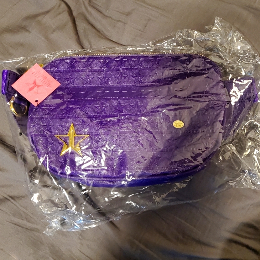 Jeffree star purple fanny pack (bloodlust)